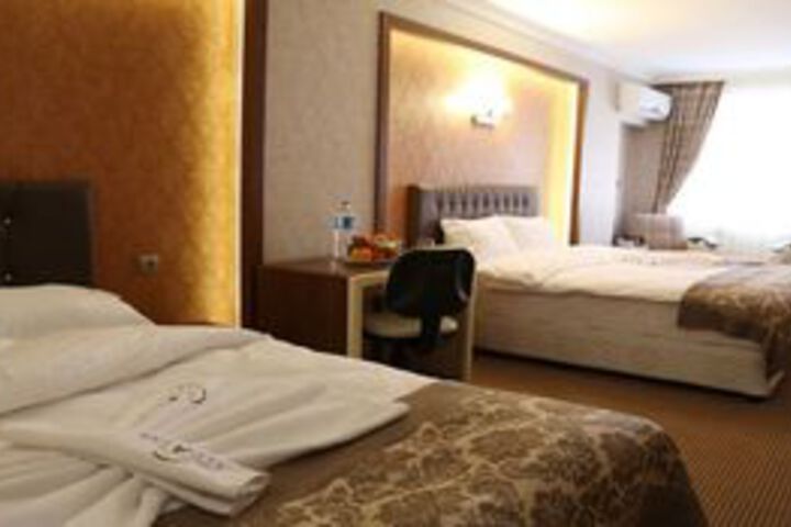 Otel Alcazar