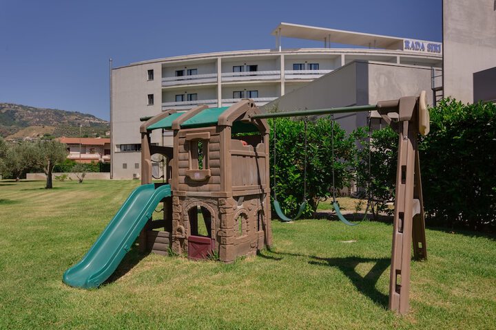 Childrens Activities 97 of 138