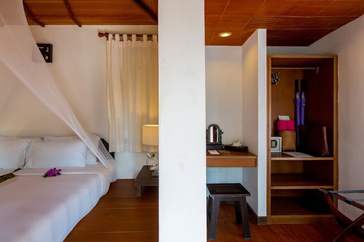 Room 17 of 109