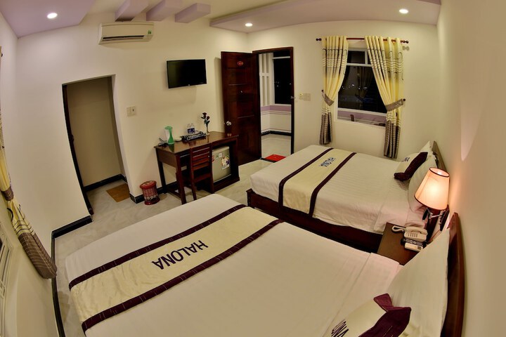 Hotel Interior 3 of 12