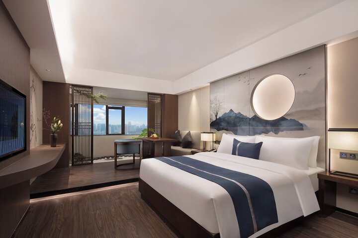 Room 15 of 31