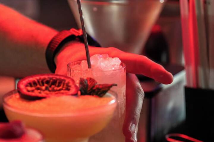 Dining 99 of 198