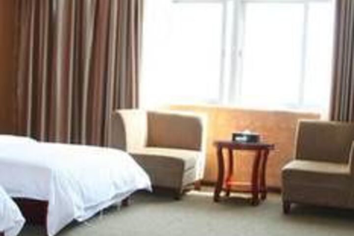 Room 14 of 60