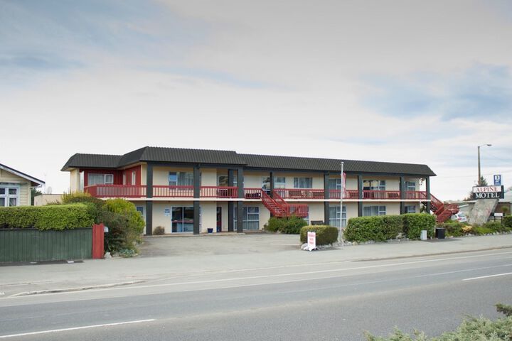 Hotel 71 of 75