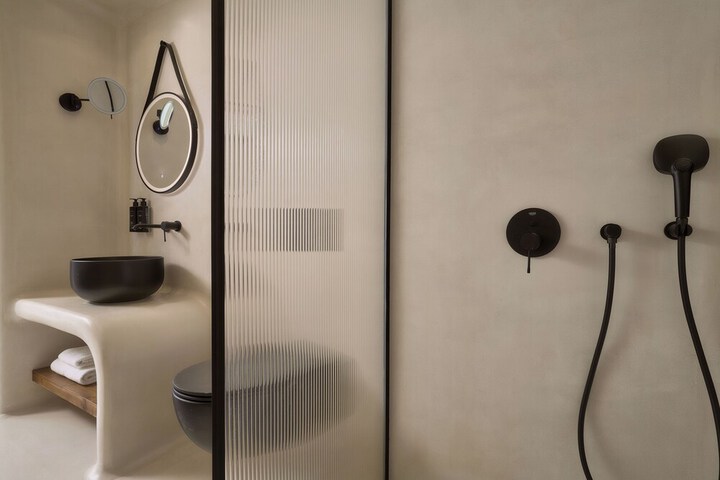 Room 63 of 110