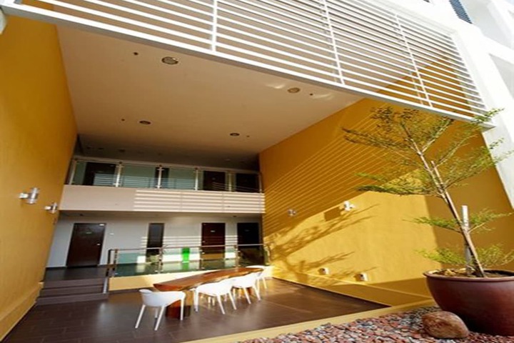 Hotel 64 of 68