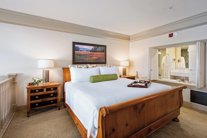 Room 15 of 42