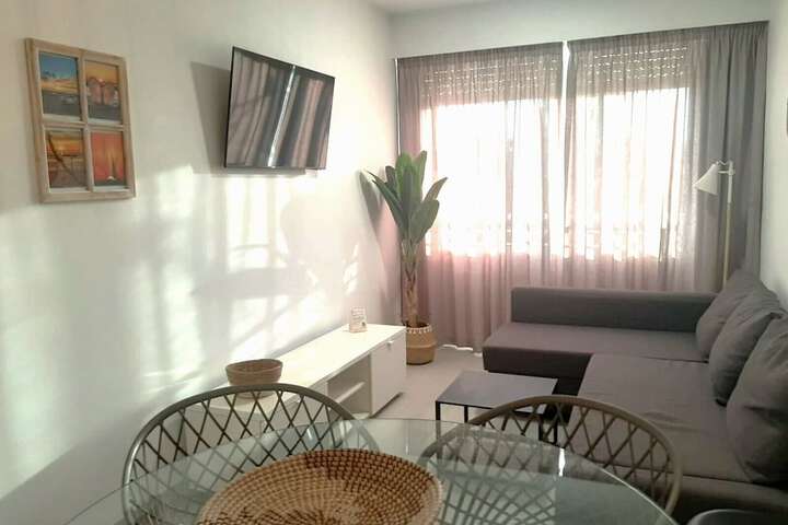Room 38 of 48