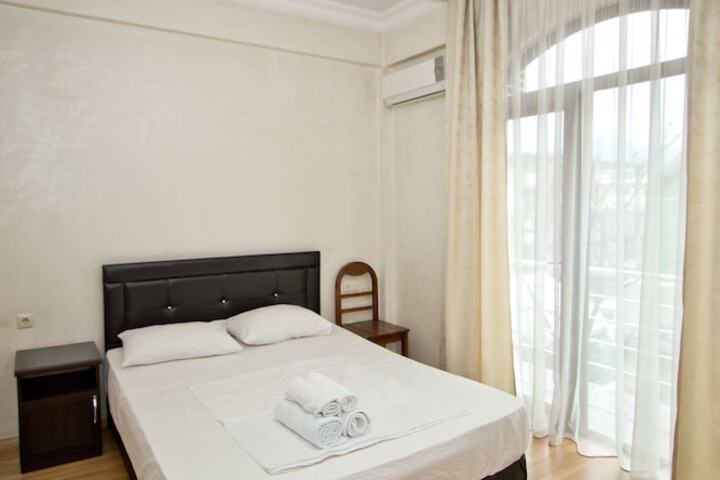 Room 29 of 93