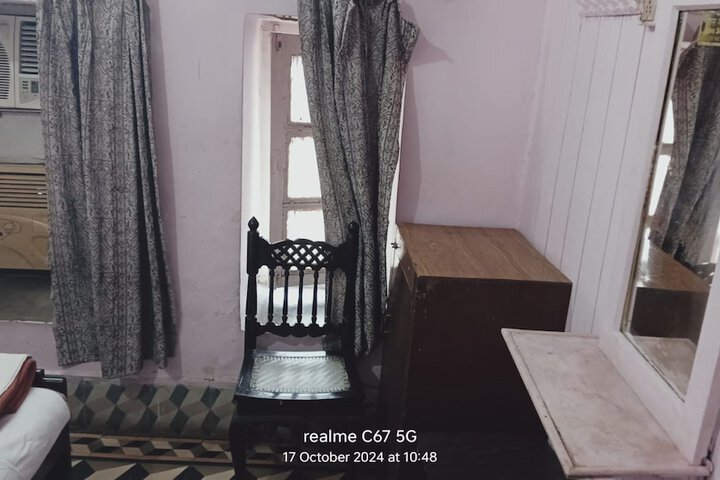 Goroomgo Agra Hotel Mathura