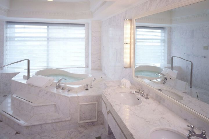 Bath Photo