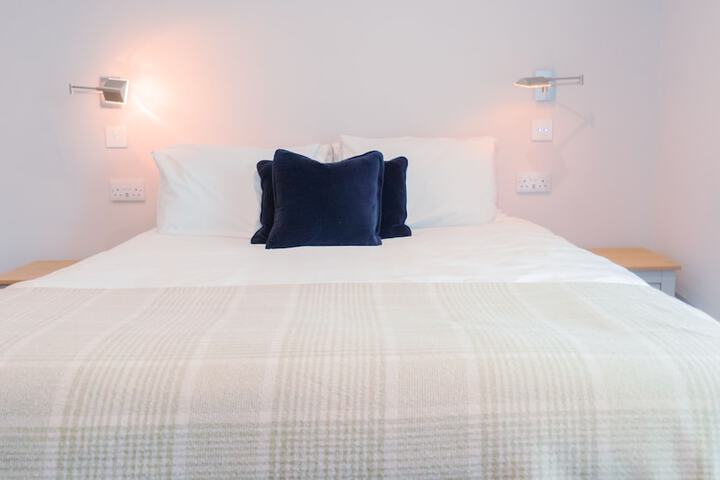 Room 25 of 57
