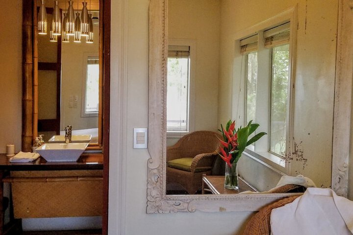 Room 2 of 44
