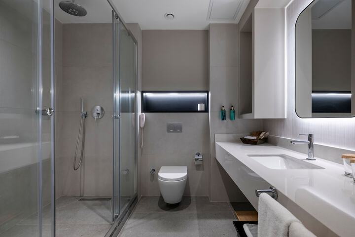 Bath Interior
