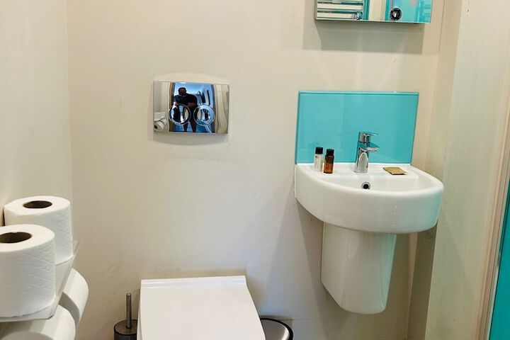 Room 10 of 23