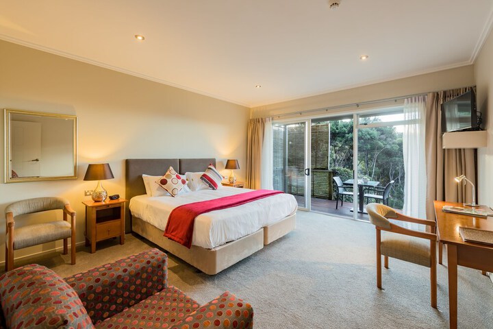 Room 3 of 36