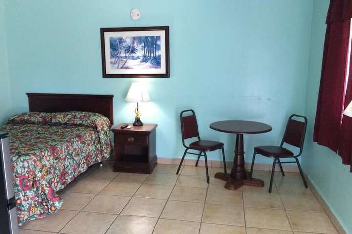 Room 4 of 30