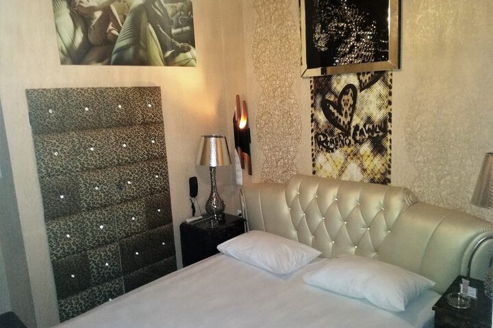 Room 90 of 139