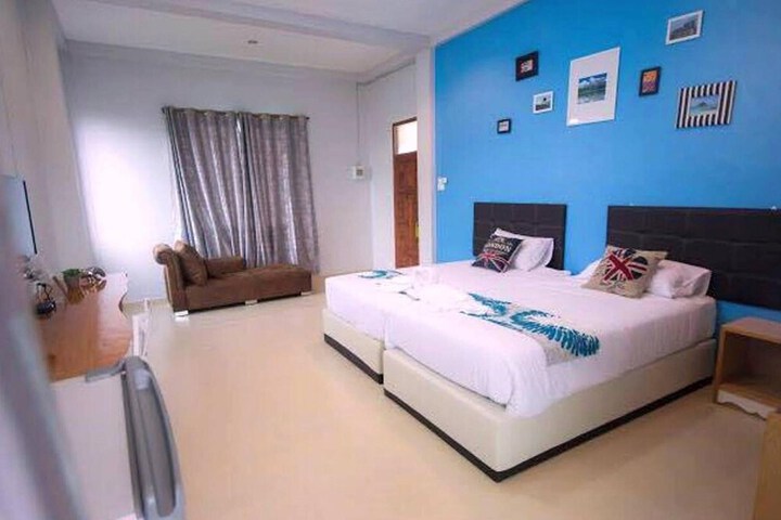 Room 20 of 42