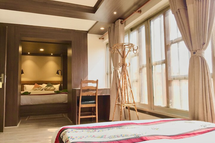Room 3 of 138