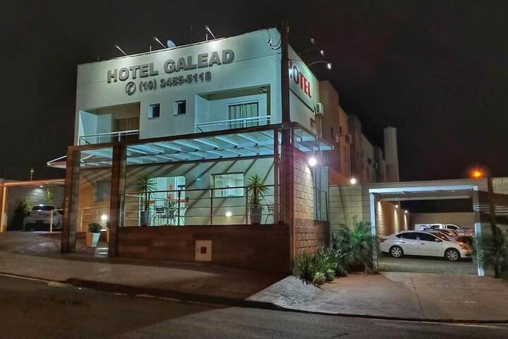 Hotel 32 of 37