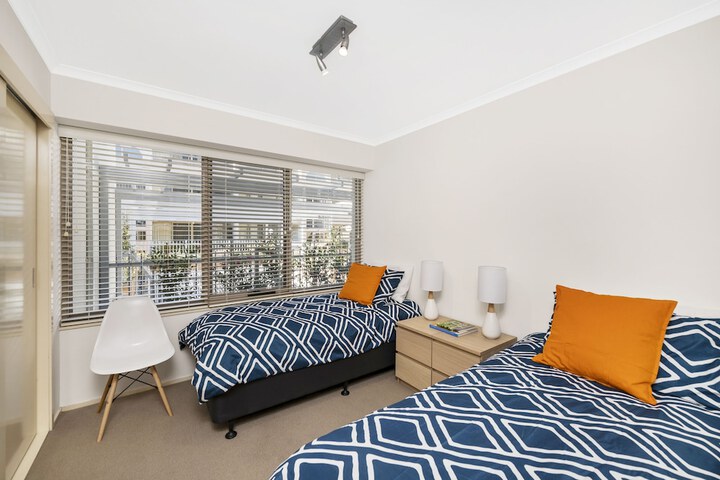 Room 1 of 19