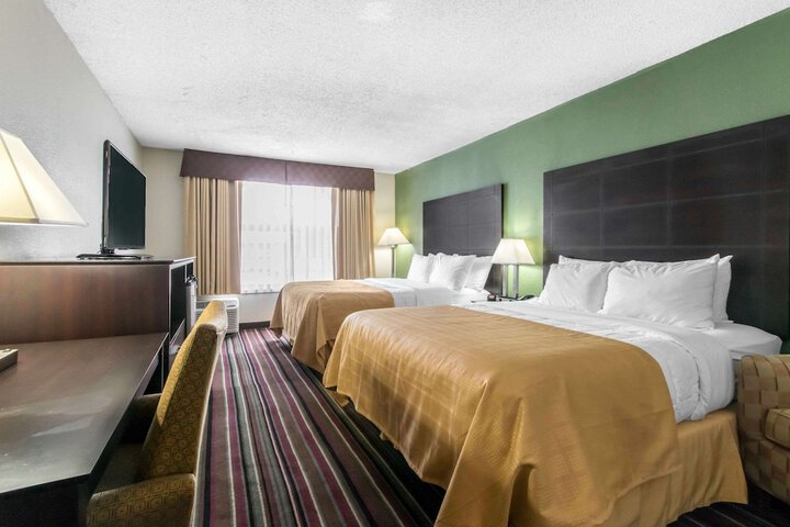 Room 21 of 57
