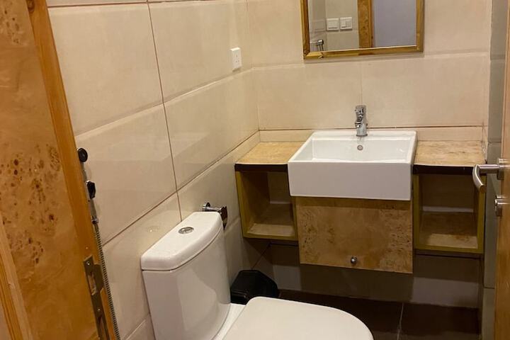 Room 15 of 20
