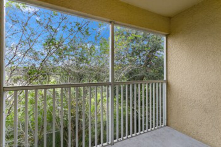 Terrace/Patio 7 of 165