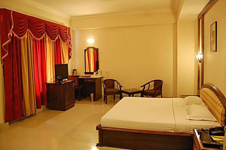 Room 16 of 65