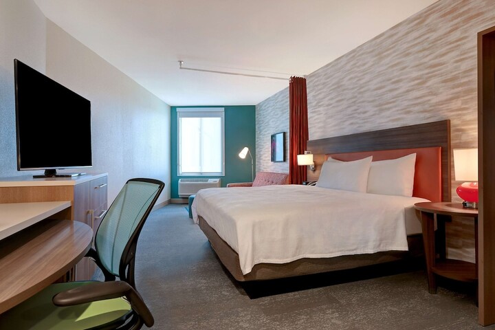 1 King Bed Studio Suite (19 of 29)