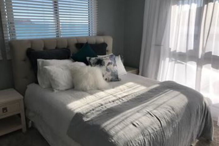 Room 18 of 23