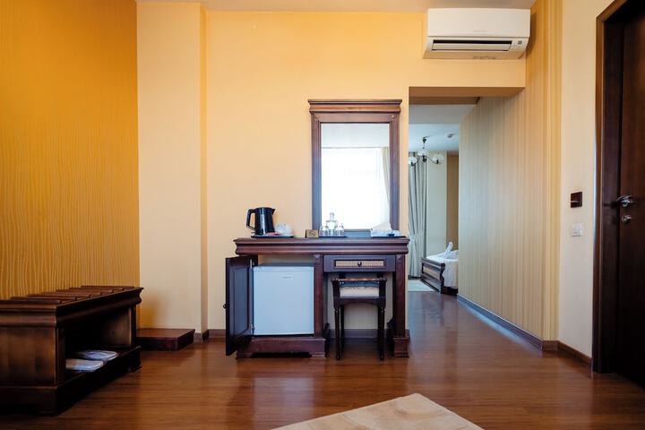 Room 91 of 169