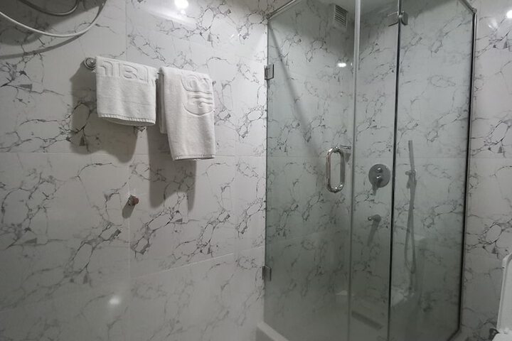 Room 36 of 51