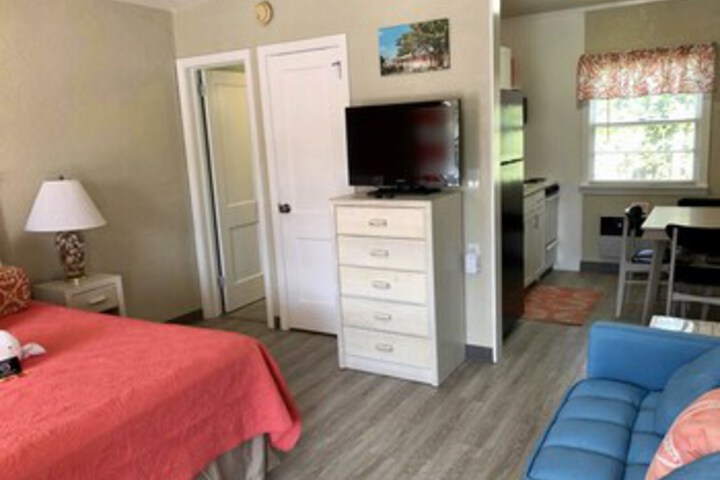 Room 62 of 81