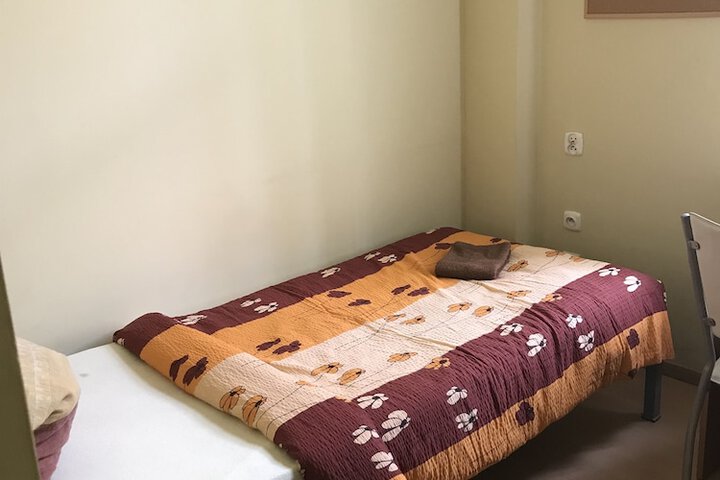 Room 4 of 23