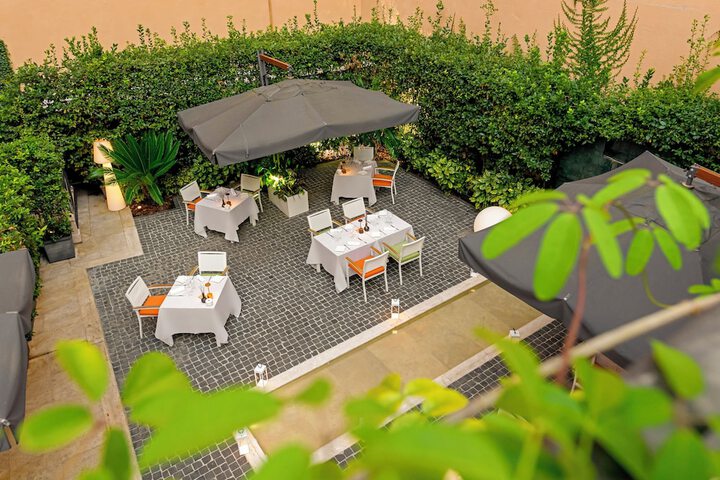 Dining 88 of 134