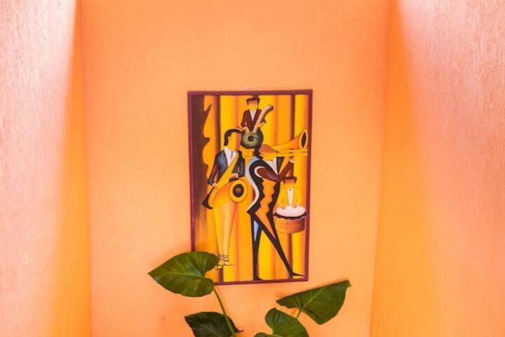 Property Grounds 33 of 37
