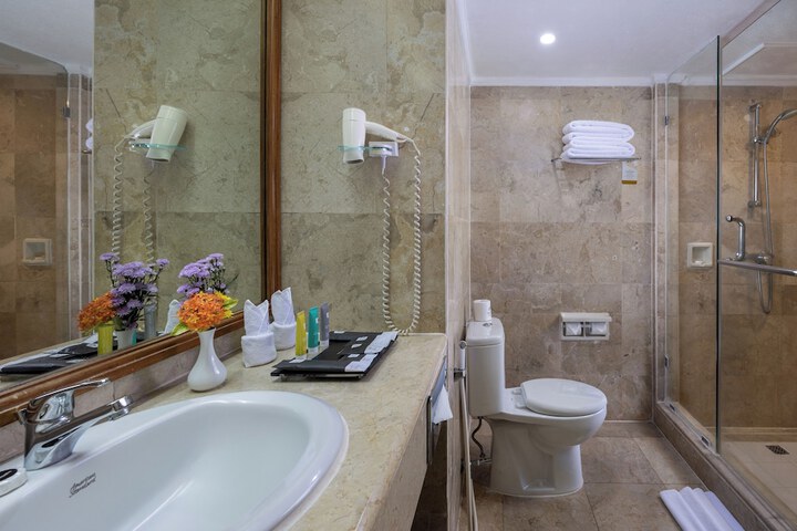 Clean Restrooms