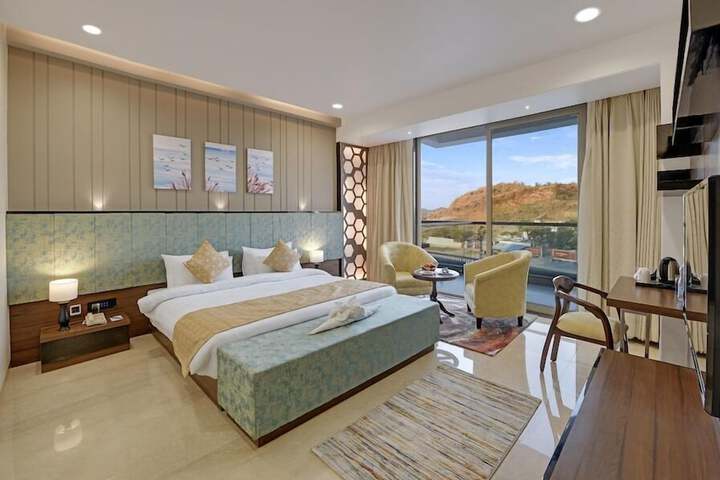 Room 14 of 31