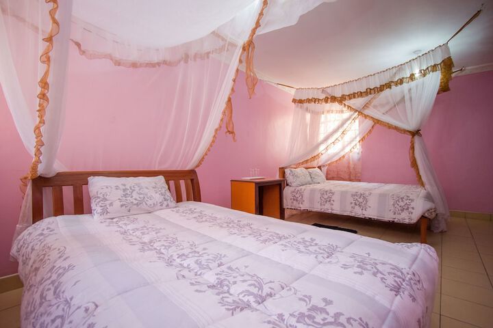 Room 10 of 39