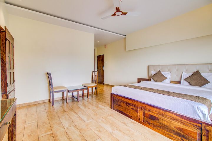 Room 5 of 35