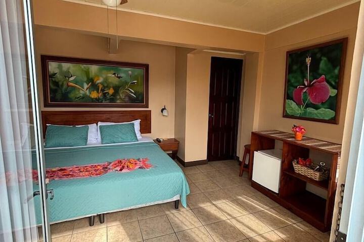 Room 144 of 269
