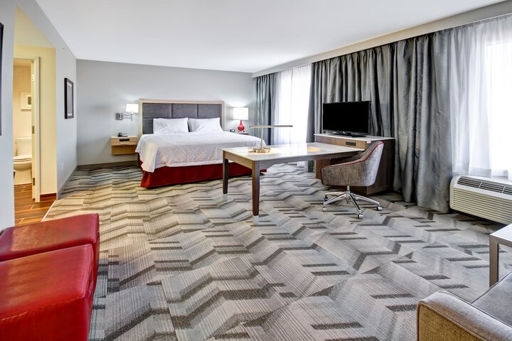 Room 4 of 41
