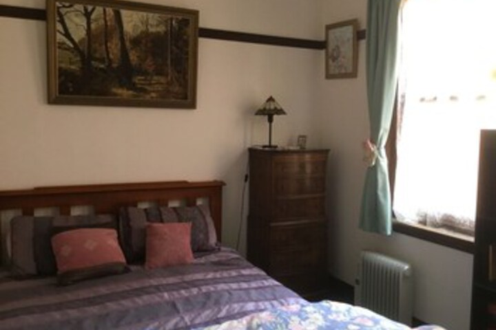 Room 123 of 180