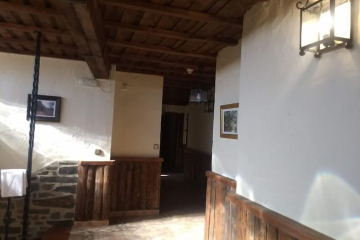 Ballroom/Hall 50 of 62
