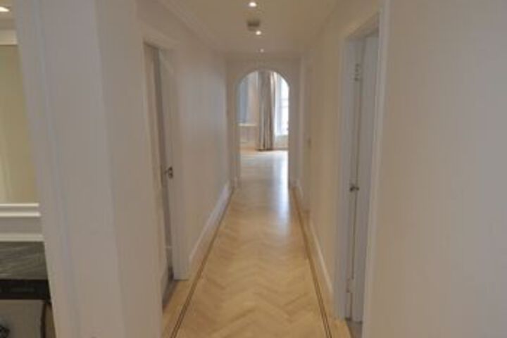 Ballroom/Hall 6 of 31