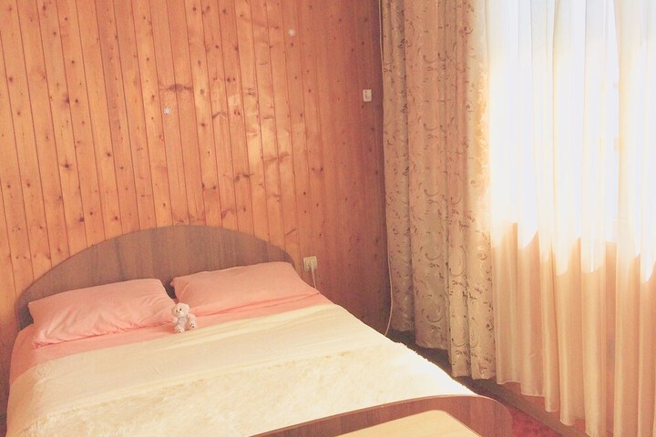 Room 15 of 40