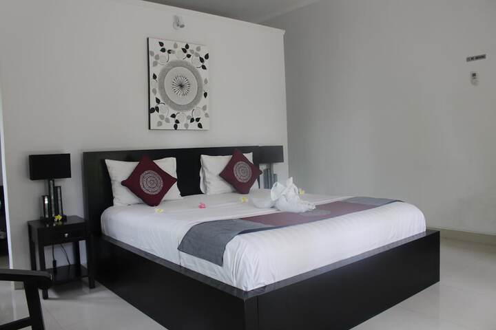 Room 9 of 55