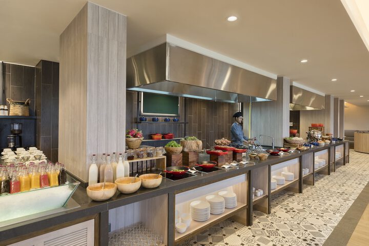 Breakfast/Coffee Service 115 of 139